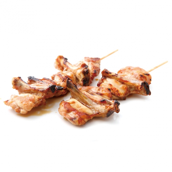 yakitori aile de poulet